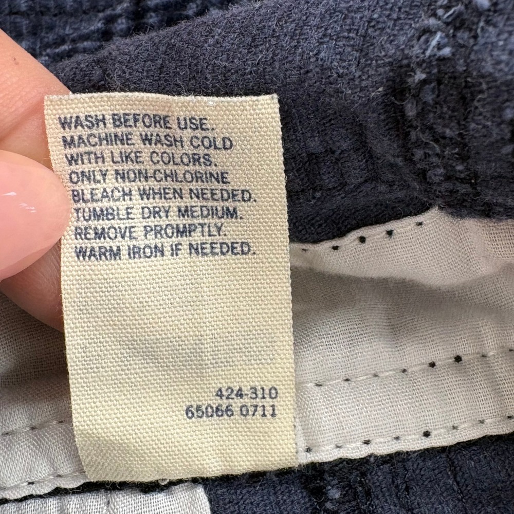 VIntage OshKosh B'gosh Baby Boy Navy Corduroy Bear Overalls 6 Months - Picture 6 of 6